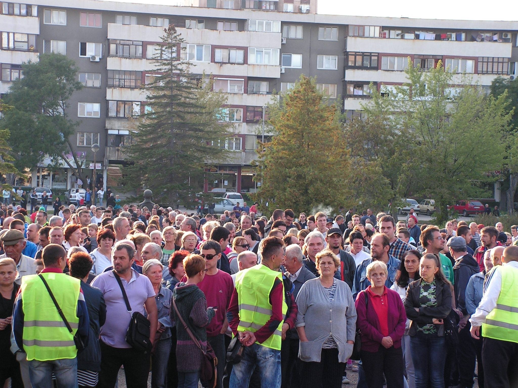 Građani se digli protiv zagađenja Bora. Arhiva: http://www.mc.kcbor.net/2015/10/03/2-ekoloski-protest-6-oktobar/