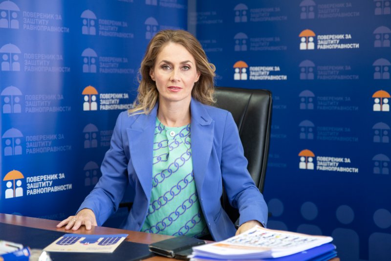 Brankica Janković, poverenica za zaštitu ravnopravnosti, postavlja ova i mnoga druga pitanja povodom Međunarodnog dana borbe protiv nasilja nad ženama i početka globalne kampanje "16 dana aktivizma protiv nasilja nad ženama".