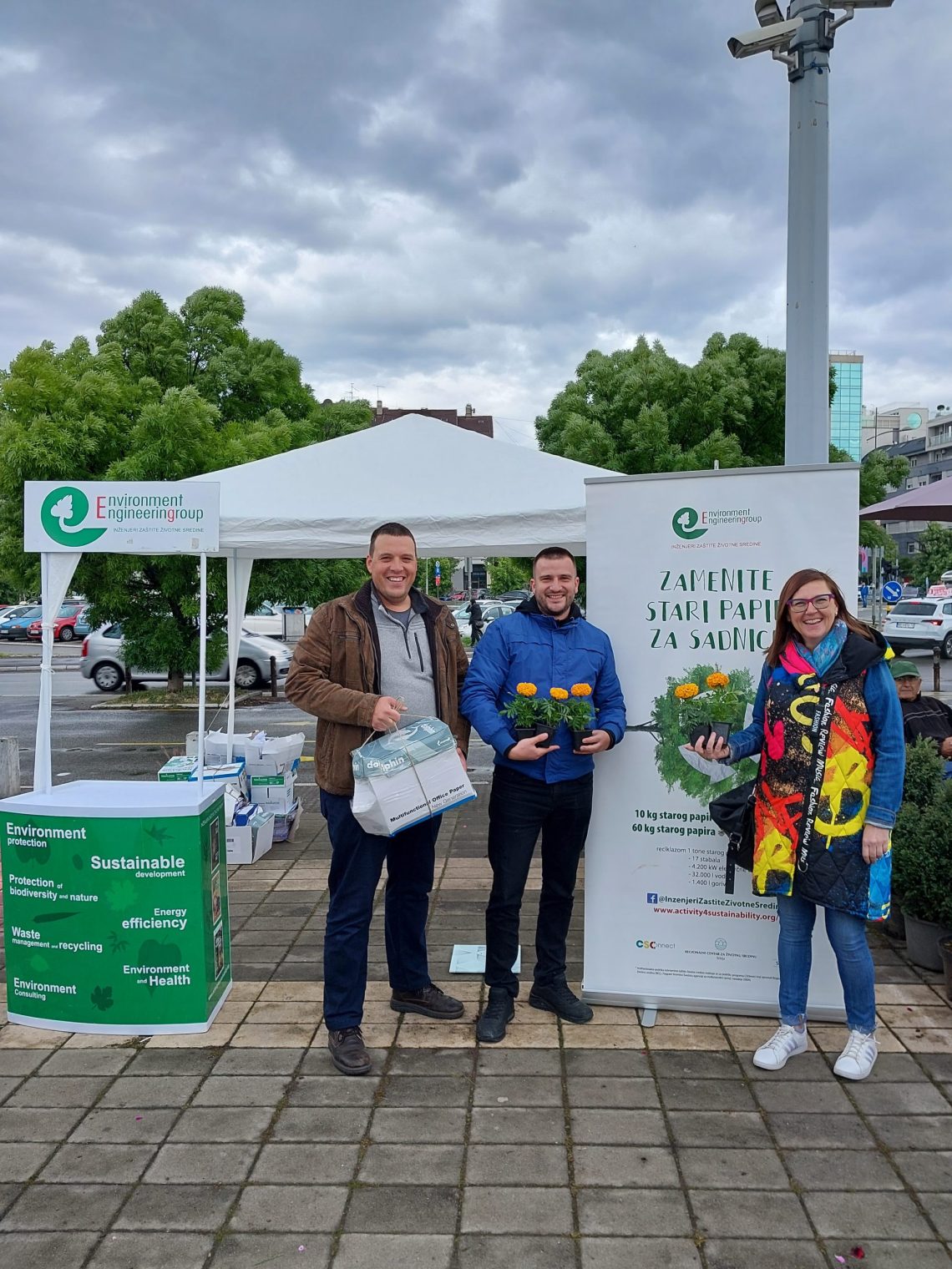 Zameni stari papir za sadnice.