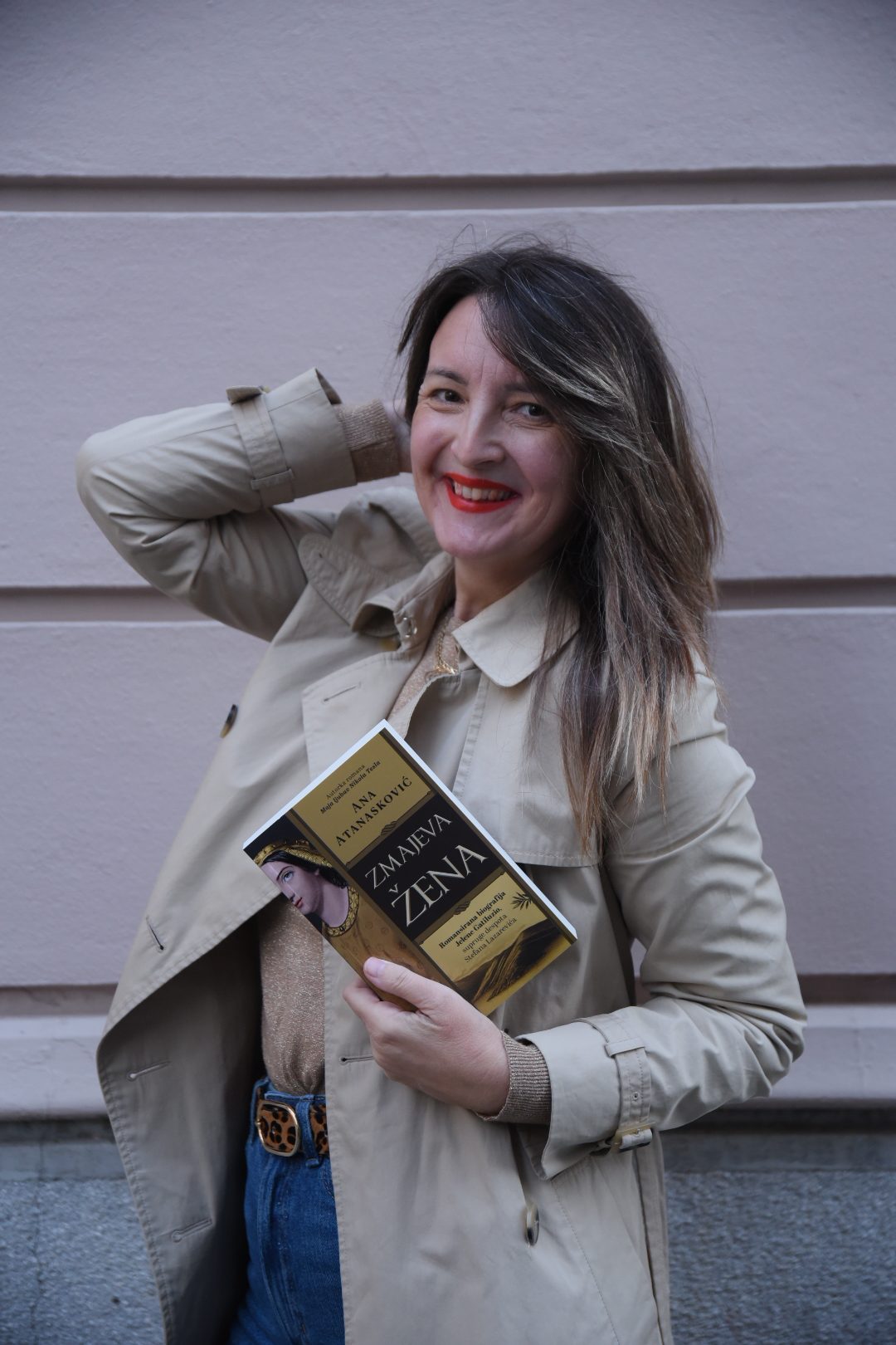 Zmajeva žena roman Ane Atanasković