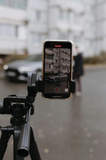 U svetu gde je svaka informacija na dohvat ruke, novi mediji postaju moćan alat za promenu.