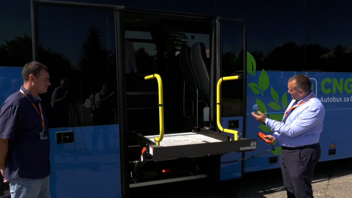 Autobus na prirodni gas