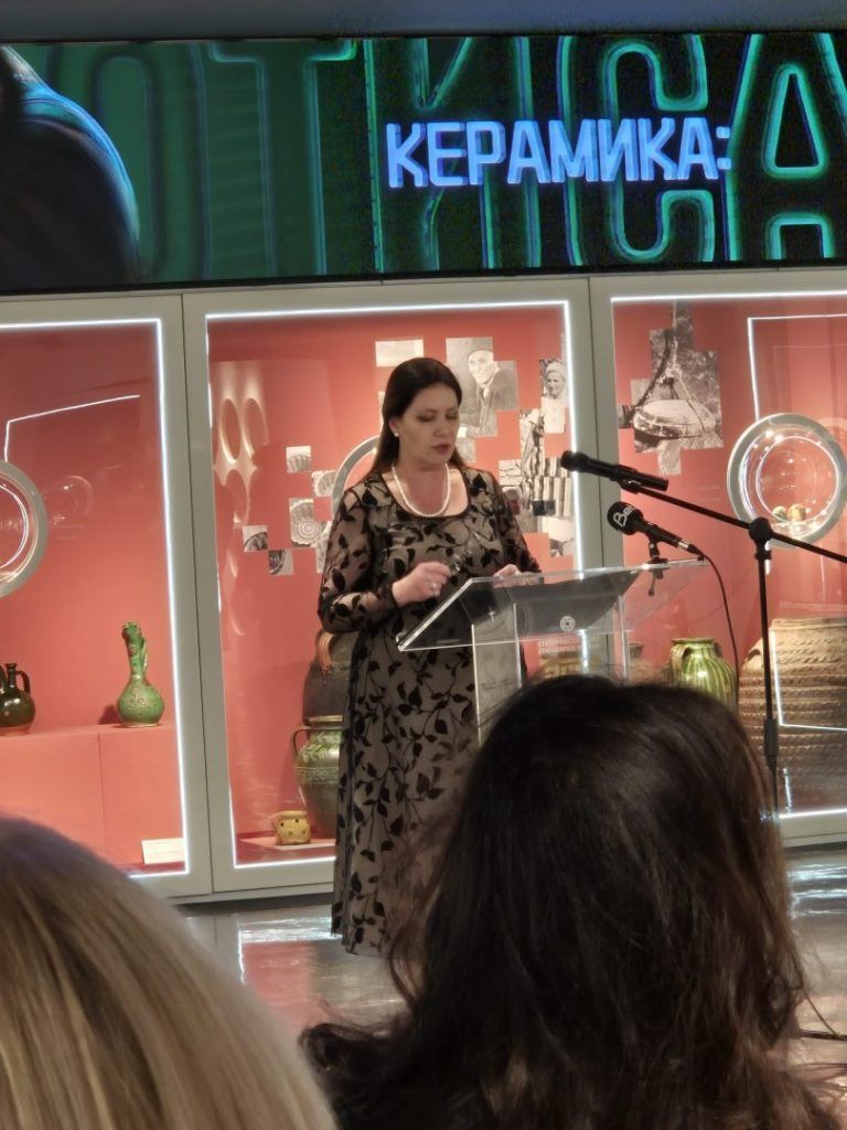 Nevenka Stevančević-Nikolić, članica Kola srpskih sestara i autorka izložbe
Foto: Sowa media