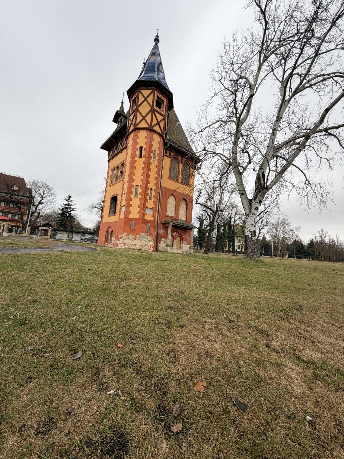 Vila Bagojvar na Paliću pored jezera, remek-delo eklektične arhitekture Lajoša Vermeša.