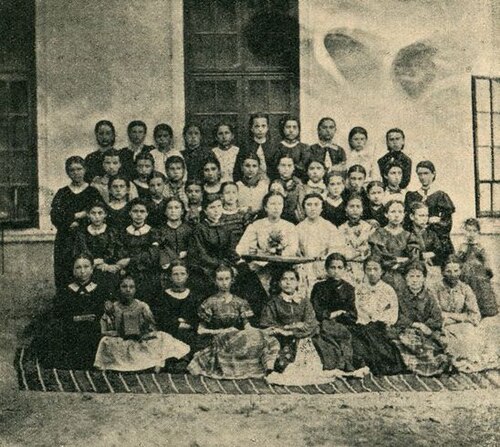 Pismenost žena u Srbiji: Viša ženska škola (Beograd) — Википедија